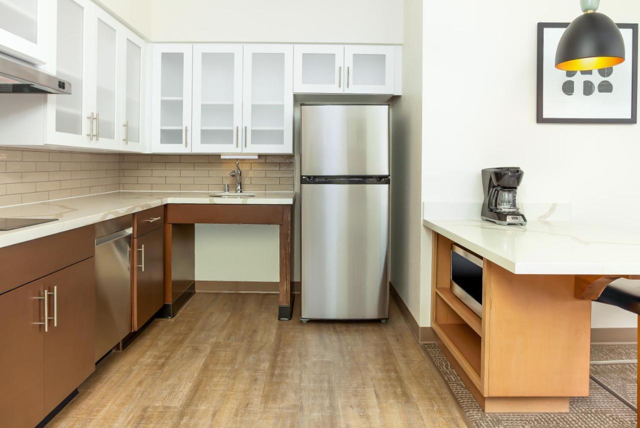 Staybridge - - Loma Linda Hotel